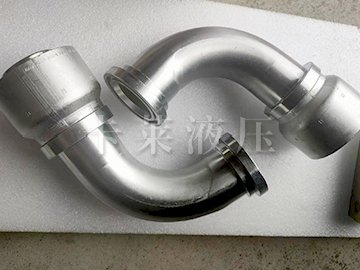 SAE61系列90度法接头11943-32-32