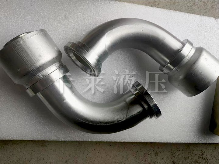 SAE61系列90度法接头11943-32-32