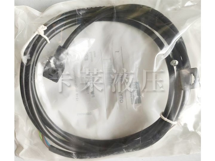连接器 P8L-C226C