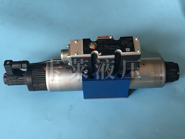 比例方向阀R900927230 4WREE10E75-2X/G24K31/A1V