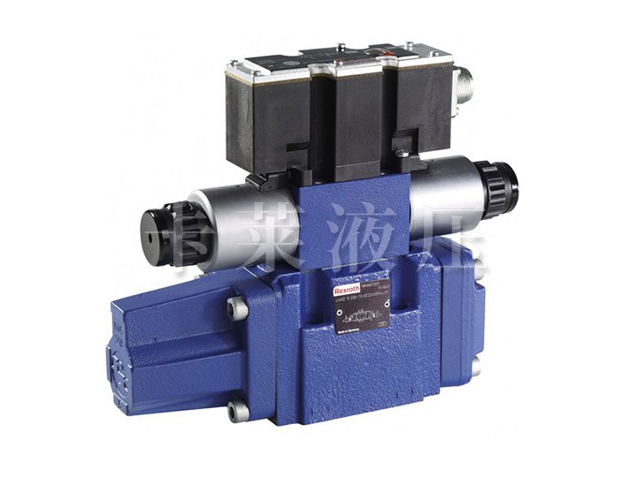 比例方向阀R900939923 4WRZE 25 W8-220-7X/6EG24N9K31/F1D3V
