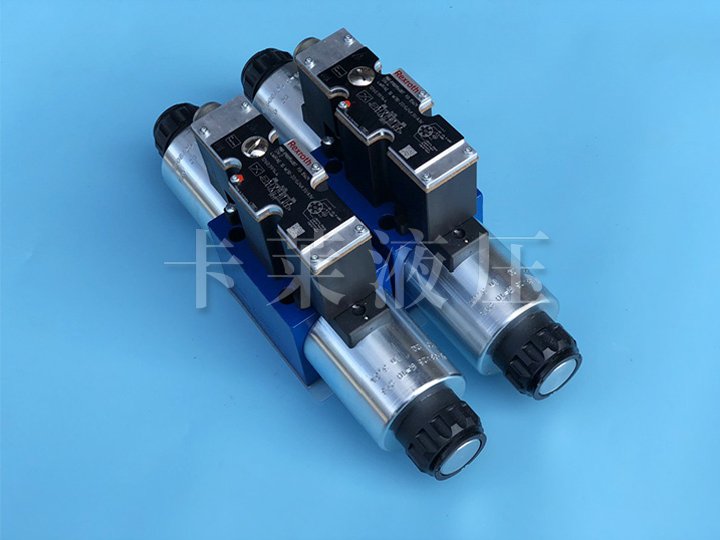 比例方向阀R900954087 4WRAE10W30-2X/G24K31/A1V