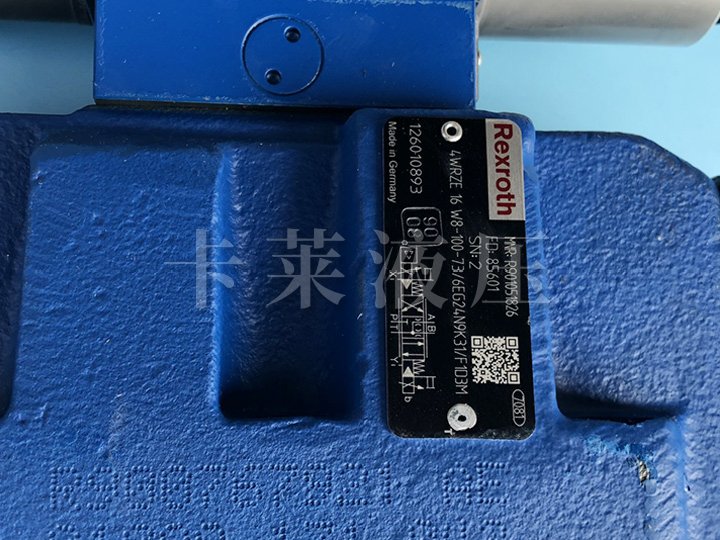 比例方向阀R901051826 4WRZE16W8-100-7X/6EG24N9K31/F1D3M