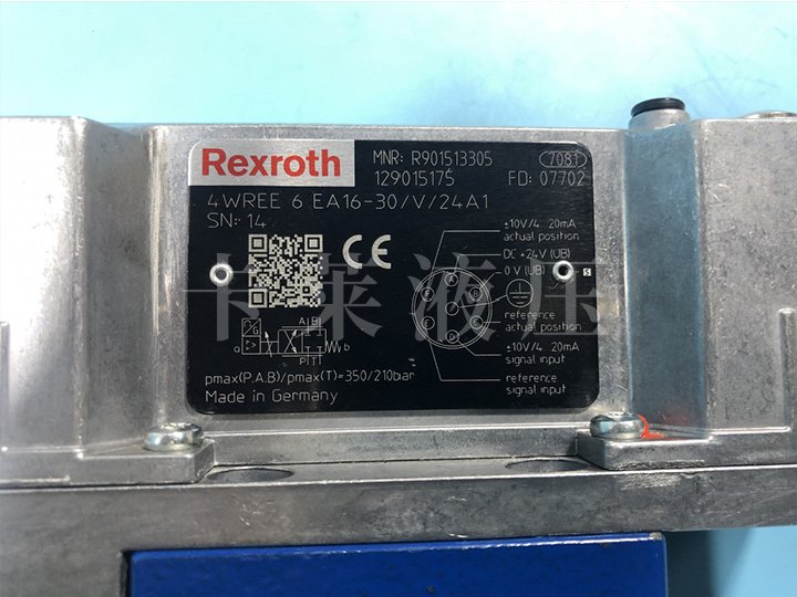 比例方向阀R901513305 4WREE6EA16-3X/V/24A1