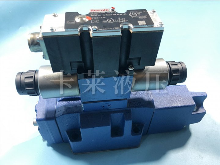 比例方向阀R900618031 4WRZE16W8-150-7X/6EG24N9K31/A1D3M