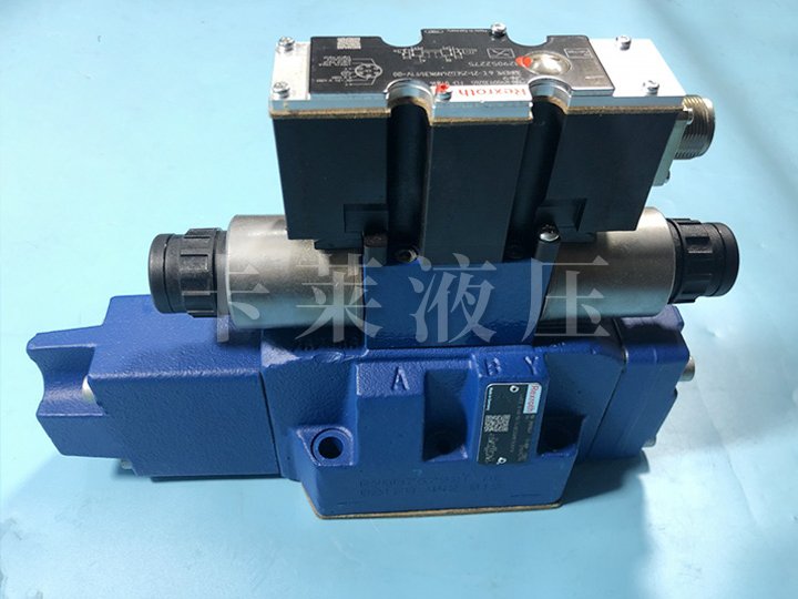 比例方向阀R900706549 4WRZE16W8-150-7X/6EG24N9ETK31/F1V