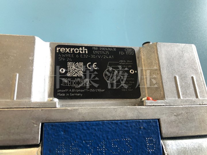 比例方向阀R901496430 4WREE6E32-3X/V/24A1