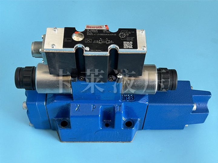 比例方向阀R900974758 4WRZE16E150-7X/6EG24EK31/A1M