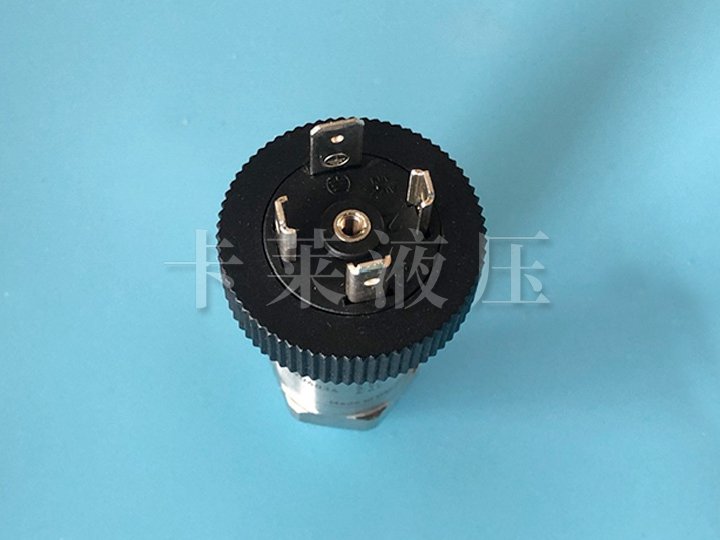 压力传感器SCP03-400-24-06Q8