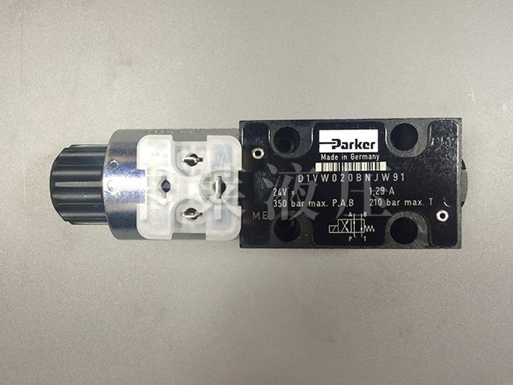 电磁换向阀D1VW020BNJW