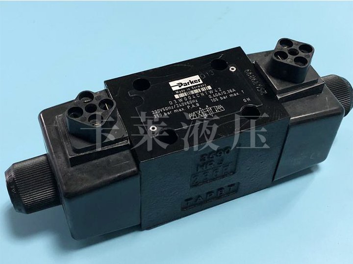 电磁换向阀D3W004CNTW