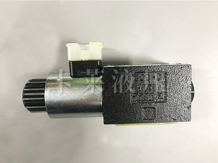 电磁换向阀D1VW035ENGW91