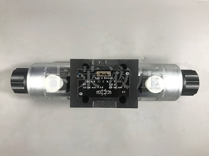 电磁换向阀D3DW21CNJP40